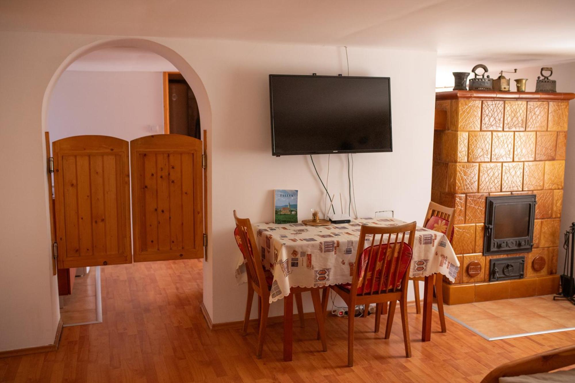 Ferienwohnung Europa Szive Vendeghaz Tállya Exterior foto